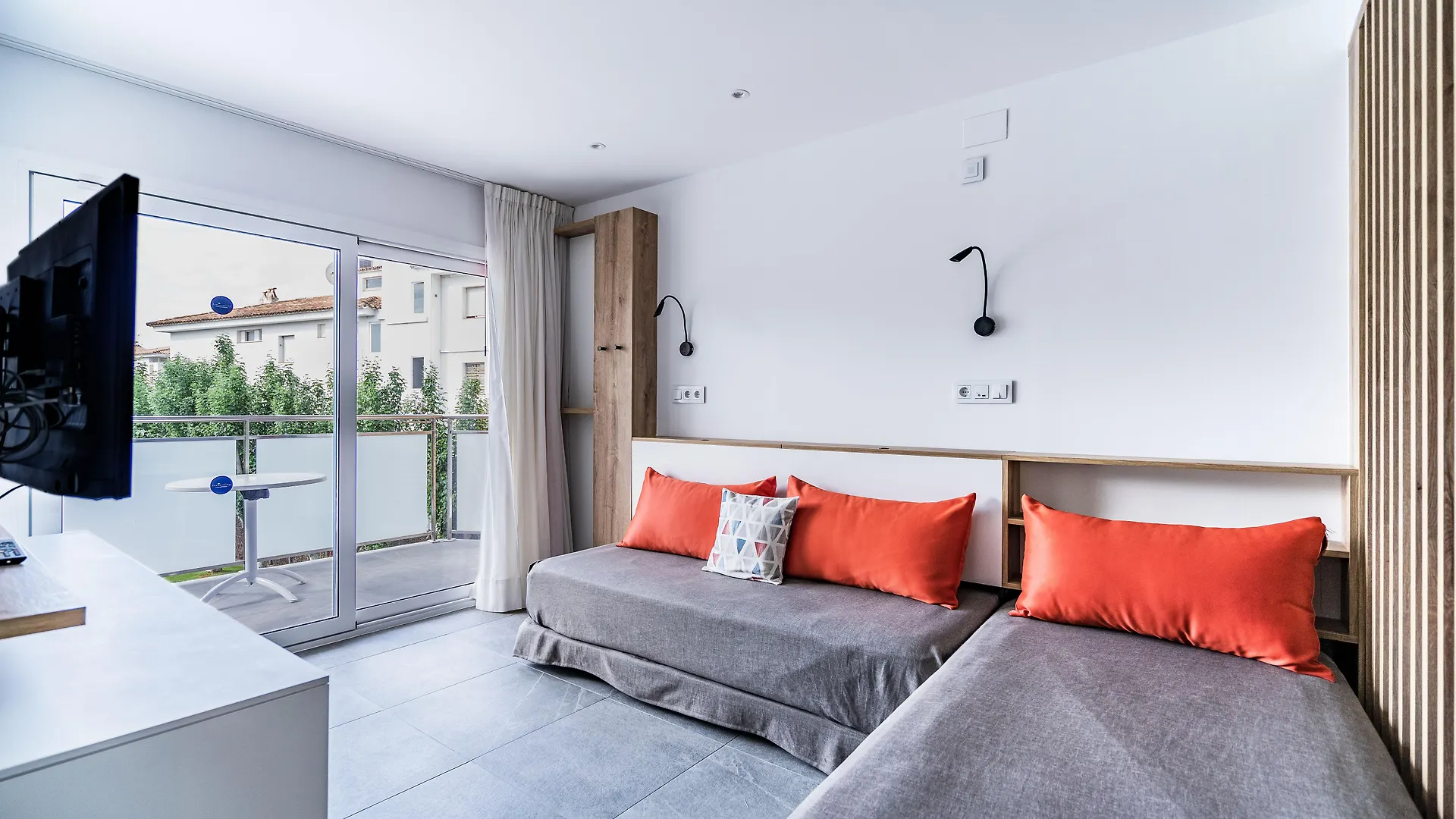 Sunway Apollo Apartment Sitges